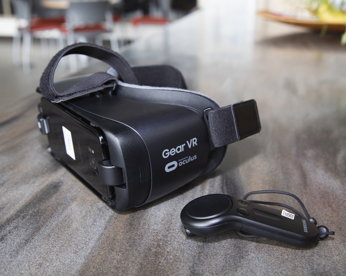 Oculus gear